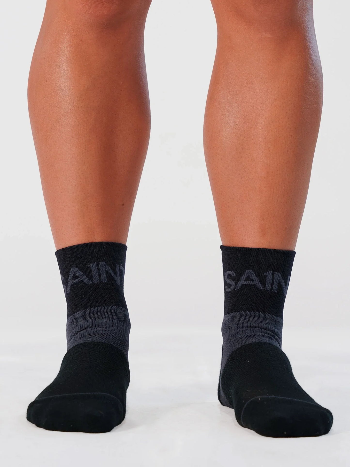 Unisex ankle support socks (black)
